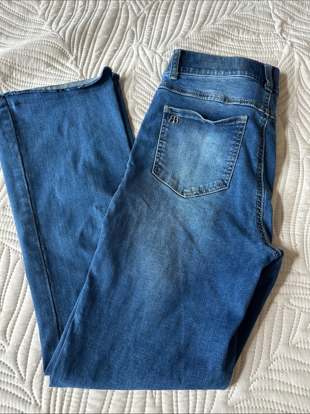 Betabrand Women's flare Leg yoga pants Jeans in Medium Blue